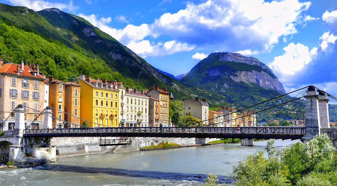 photo de la ville de grenoble